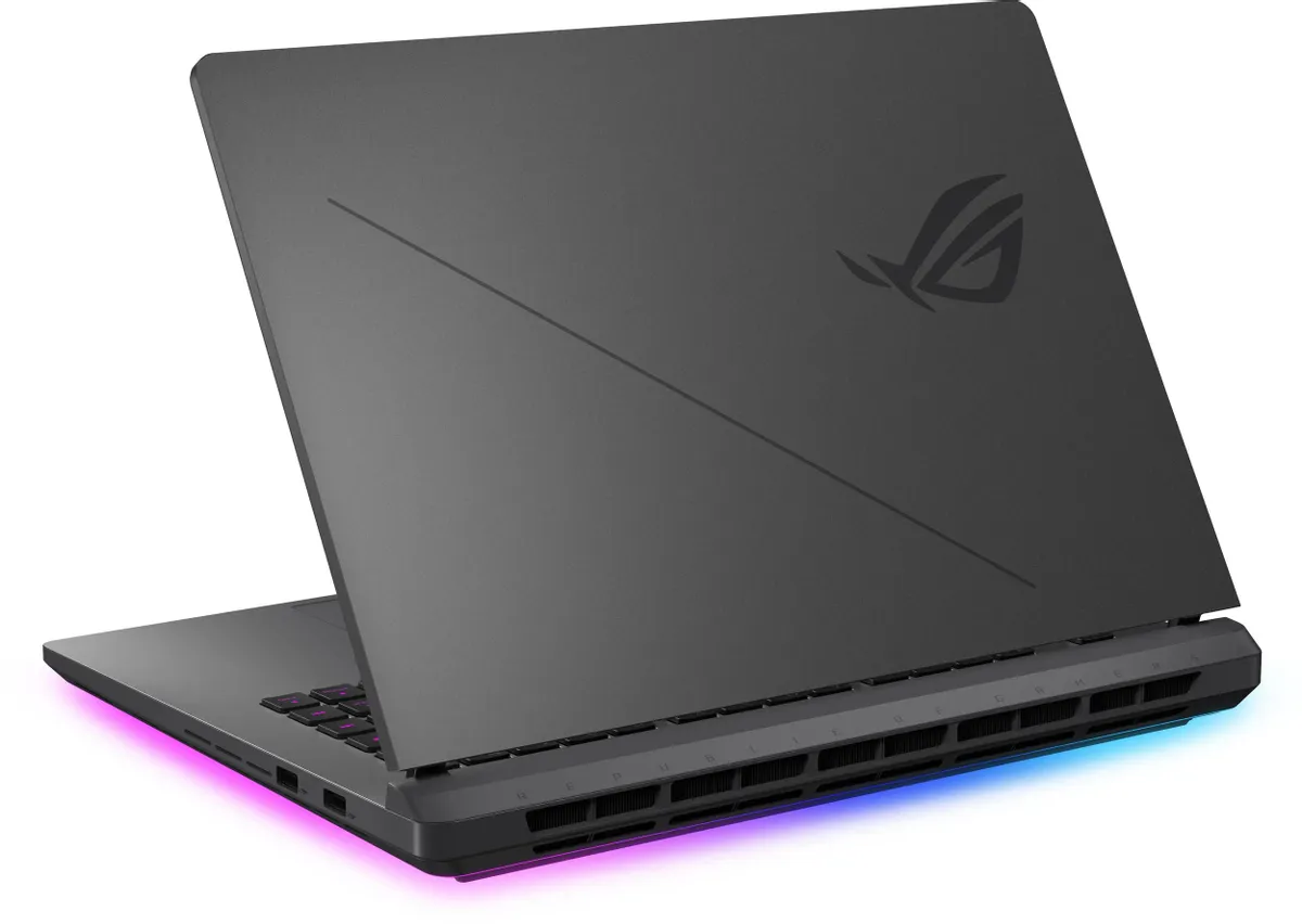 Ноутбук ASUS ROG Strix G16 G615JMR-S5202